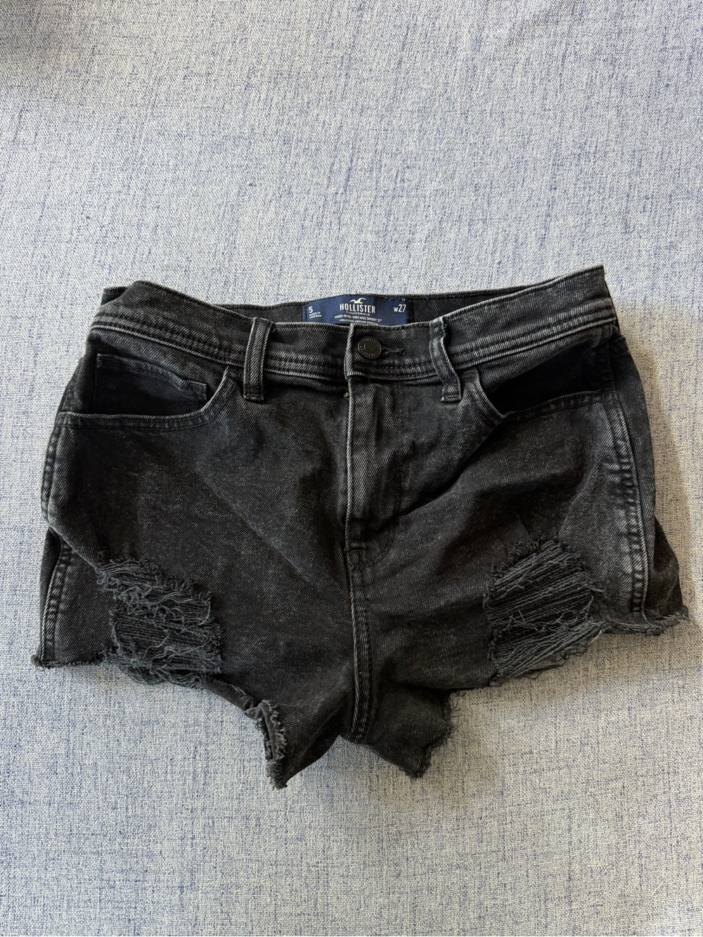 Hollister Black High Rise Vintage Stretch 2” Denim Shorts